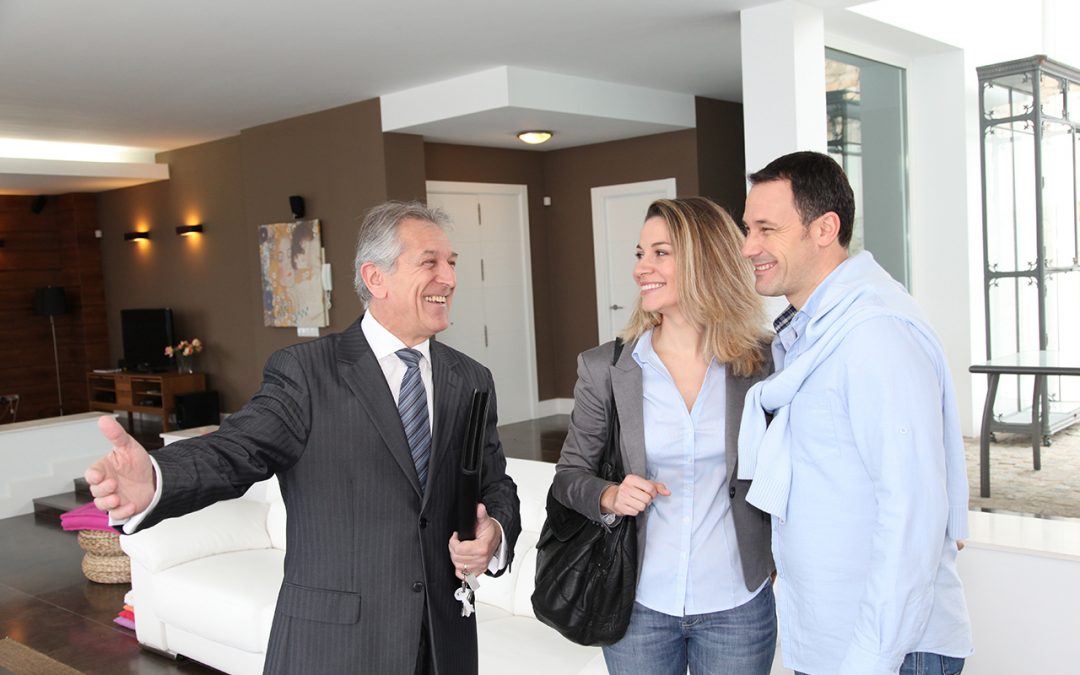 3 Reasons to Hire a Real Estate Agent When Buying a House